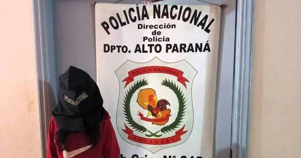 La Nación / Detuvieron a una madre que intentó vender a hijas