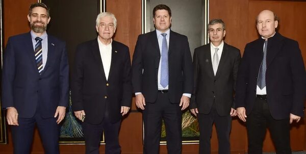 Asoconsular ofreció un distinguido almuerzo en sesión de honor - Sociales - ABC Color