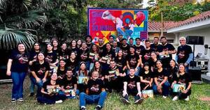 La Nación / Nasta celebró nueva entrega de premios HIT a colaboradores