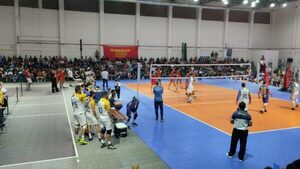 Colón iguala la serie final por el título de voley ante Luqueño