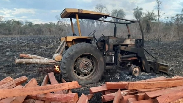 Reportan supuesta quema de tractor en un inmueble de Paso Barreto