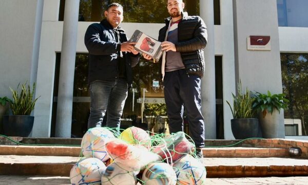 Donan implementos deportivos a reos de Tacumbú