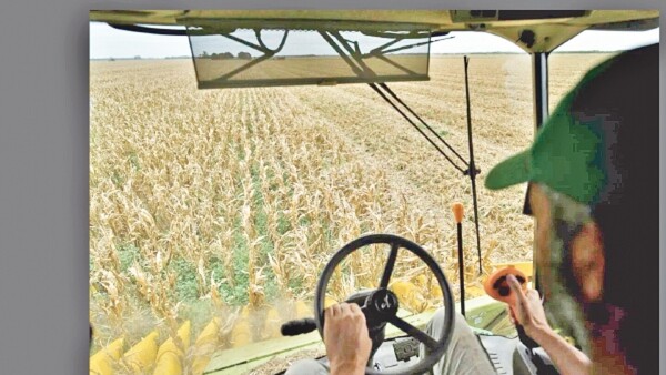 Déficit fiscal de Argentina sigue por las nubes a raíz de histórica sequía