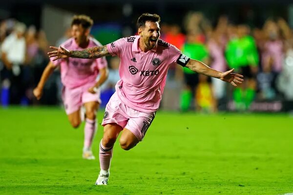 Resumen internacional: La era Messi, con un inicio inmejorable - Fútbol - ABC Color