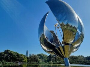 Cinco claves de la Floralis Genérica - ABC Revista - ABC Color
