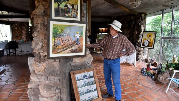 Pombéro Róga: Arte y mitología en la cima del cerro, en Atyrá