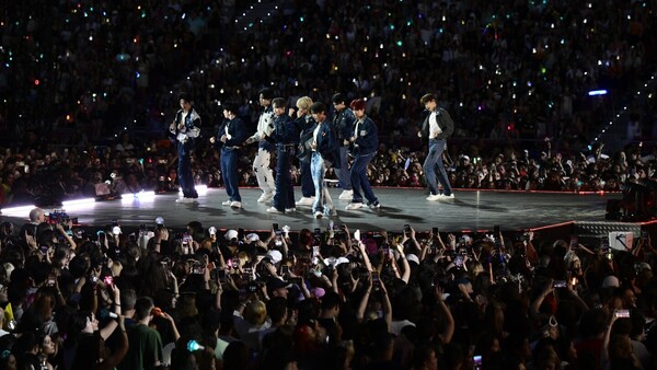 Unos 30.000 jóvenes enloquecen en Madrid con la música k-pop