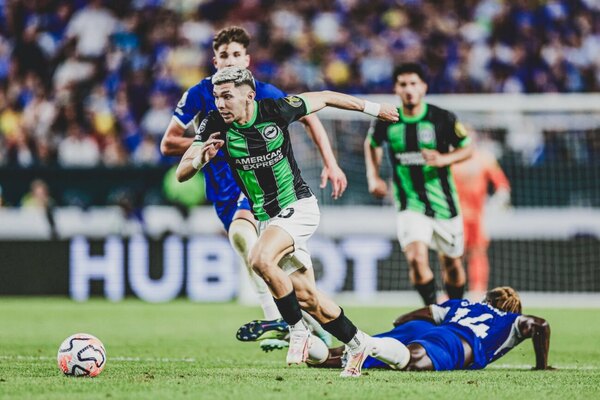 Versus / El mensaje de Julio Enciso tras la derrota del Brighton ante Chelsea