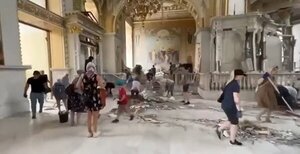 Ataque aéreo ruso mata a una persona y daña catedral en Odessa