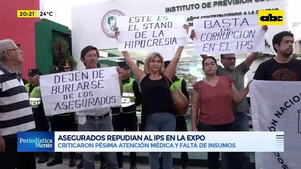 Video: Asegurados repudian al IPS en la Expo - Periodísticamente - ABC Color