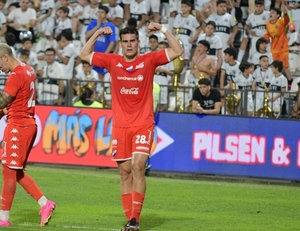 Nacional propició la tercera derrota a Olimpia en el debut de Francisco Arce