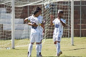 Nacional B: La pelota recorre tierra adentro - Fútbol de Ascenso de Paraguay - ABC Color