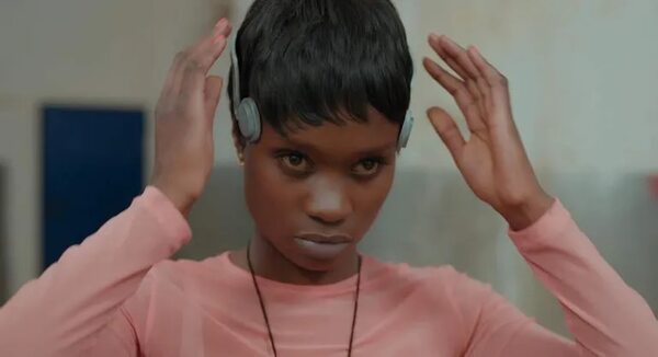 “Hyperland”: filme sobre el dominio de las redes sociales se exhibe en la Manzana - Cine y TV - ABC Color