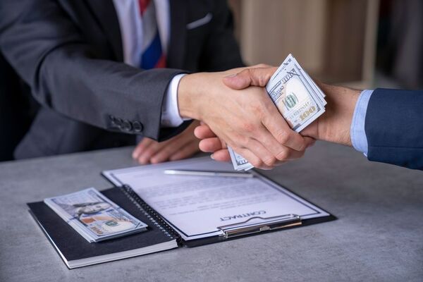 BCP y TSJE sincronizarán base de datos para aumentar el control del financiamiento político - MarketData