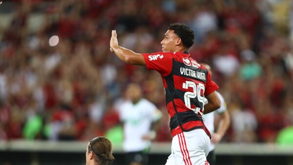 Flamengo pierde el rumbo en el Maracaná
