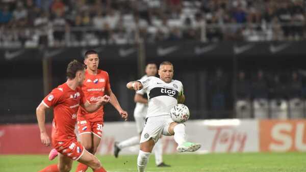 Richard Ortiz no encuentra palabras para el mal momento de Olimpia
