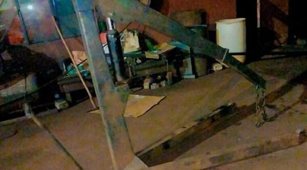 Accidente en taller mecánico: guincho cayó sobre niño de solo 12 años