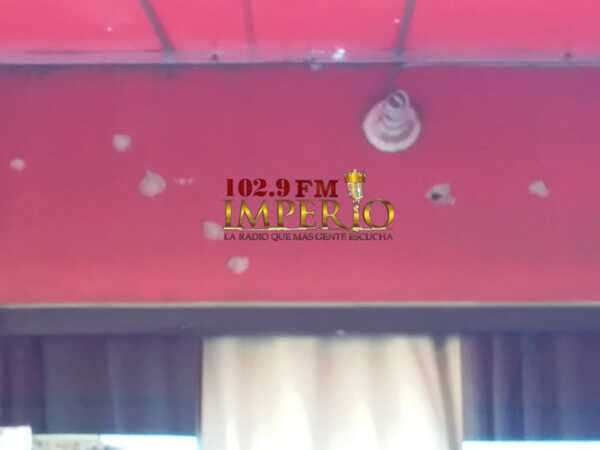 Peluquería fue atacada a tiros en barrio Obrero - Radio Imperio