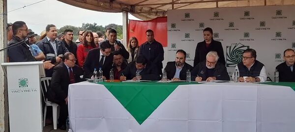 Aña Cua: obreros y consorcio firman contrato colectivo de trabajo - Nacionales - ABC Color
