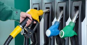 El presidente electo anunció que bajará el precio de los combustibles