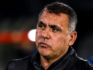 Nacional le ganó a Olimpia con la receta de Sarabia: agresividad, presión y juego por las bandas · Radio Monumental 1080 AM