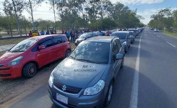 Choferes de Bolt se manifestaron pidiendo garantías
