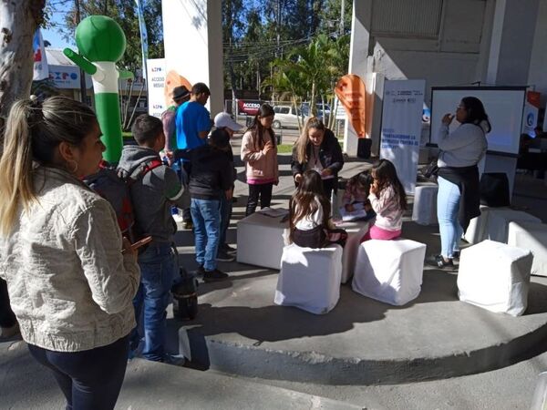 Vacunación en Expo Mariano Roque Alonso con 3.081 dosis aplicadas - .::Agencia IP::.
