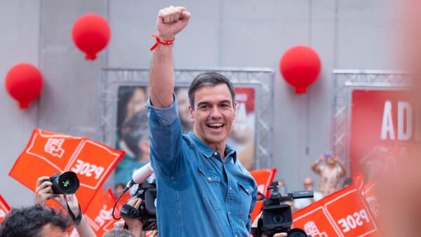 El PSOE festeja haber puesto "freno a la derecha" y negocia para retener el Gobierno - El Trueno