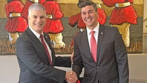 Peña habla de "intromisión en las elecciones" por parte del embajador de EEUU
