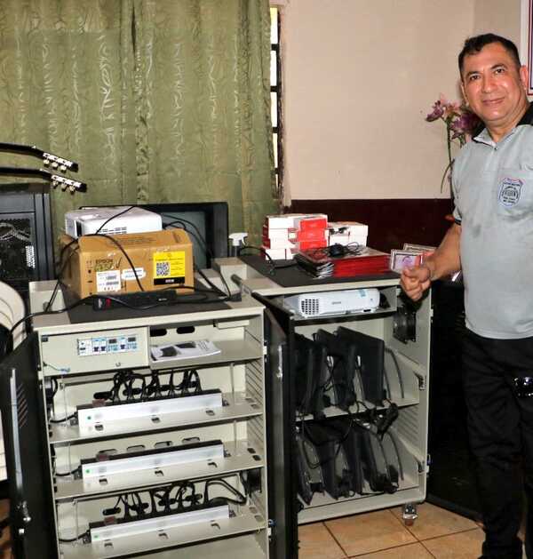 MEC lanza nuevo servidor para acceder a los contenidos educativos digitales denominada «Caja Negra»