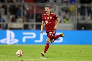 Versus / El futbolista Marcel Sabitzer pasa del Bayern Múnich al Borussia Dortmund