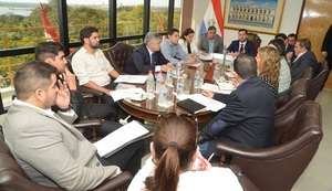 Integran Comisión para estudiar tres pedidos de intervención de municipios