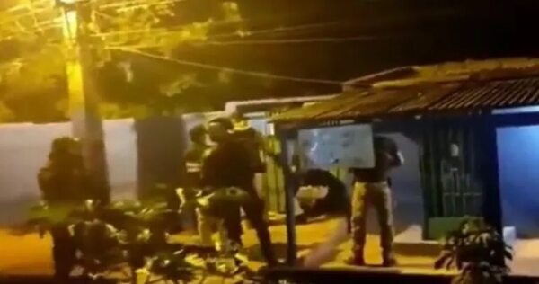 Diario HOY | PCC se instaló en bañado sur, ya disputa territorio a clan Rotela, y recibió a balazos a policías