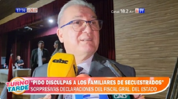 Fiscal General pide disculpas a los familiares de secuestrados en Concepción
