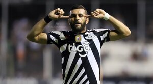 El campeón muestra su poderío y remonta de manera espectacular - Radio Imperio