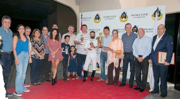 Turf: Brillante reunión con clásicos y homenajes - Polideportivo - ABC Color