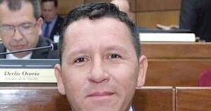 La Nación / Javier Vera se declara independiente en el Senado