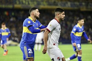 Versus / ‘Pollo’ Recalde le marca un gol a Boca Juniors en la Bombonera