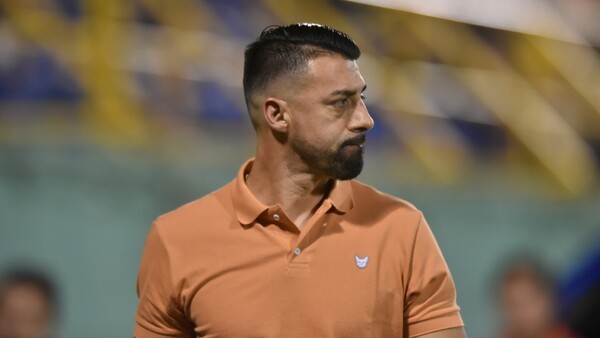 Julio César no le está encontrando la vuelta