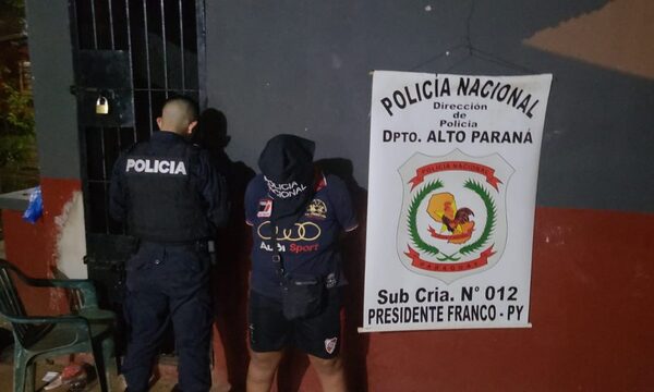 Detienen a buscada por robo agravado