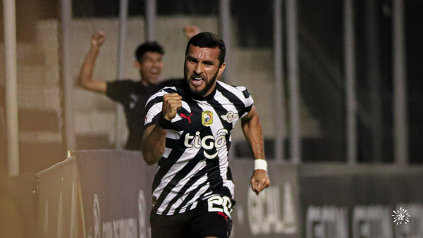 Libertad reacciona a tiempo y se mantiene en lo más alto del Clausura - .::Agencia IP::.