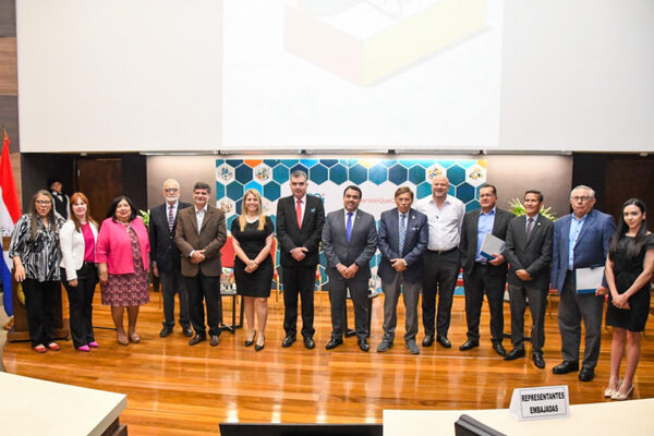 FEEI rindió cuentas sobre iniciativas financiadas para educación e investigación científica - .::Agencia IP::.