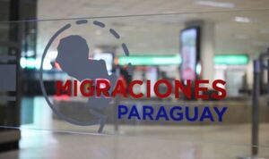 Paraguay actualiza su manual de migraciones siguiendo el modelo del espacio Schengen - Revista PLUS