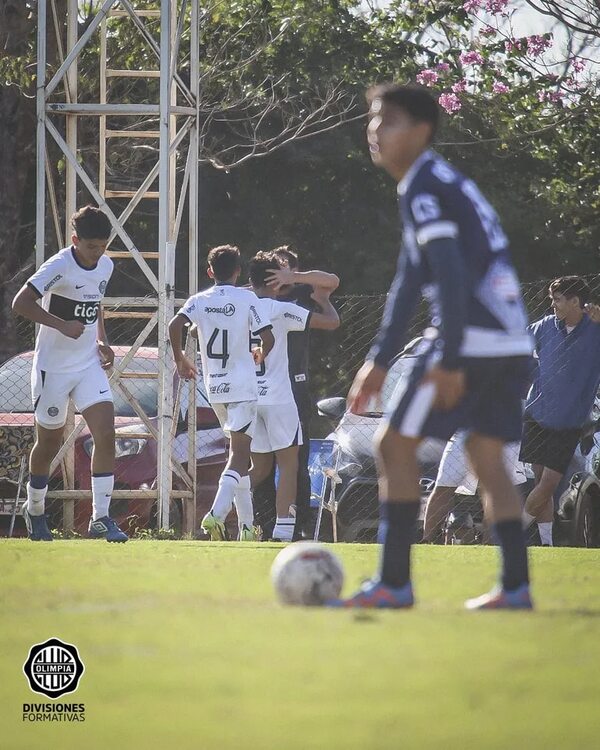Olimpia solo al frente de la Sub 14 - Olimpia - ABC Color