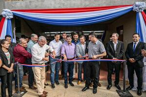 Inauguran moderno polideportivo Municipal en Itacurubi del Rosario - .::Agencia IP::.
