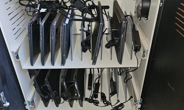 Diario HOY | Ladrones roban notebooks y G. 3 millones en efectivo de un colegio en CDE
