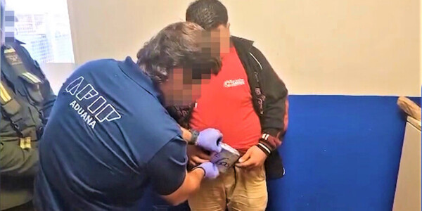 INTENSO MICROTRÁFICO DE COCAÍNA DE ALTO VALOR A TRAVÉS DEL PUENTE POSADAS-ENCARNACIÓN - Itapúa Noticias