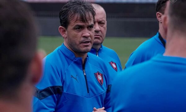 Cerro presentó a Diego Gavilán como nuevo técnico