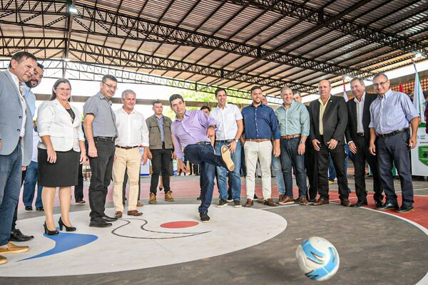 SND habilita una moderna infraestructura de polideportivo construido en Itacurubí del Rosario - .::RADIO NACIONAL::.