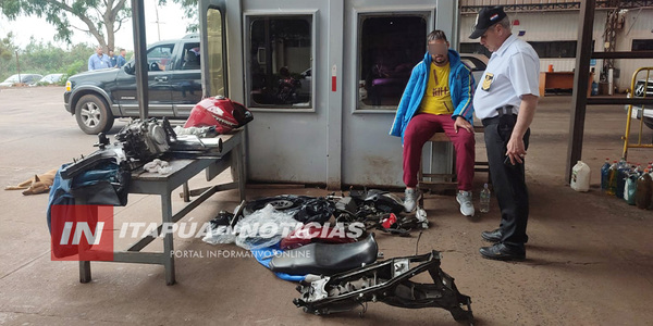 MOTOCICLETA DESARMADA ESTABA SIENDO INGRESADA EN DOS BOLSAS A PARAGUAY Y FUE INCAUTADA - Itapúa Noticias